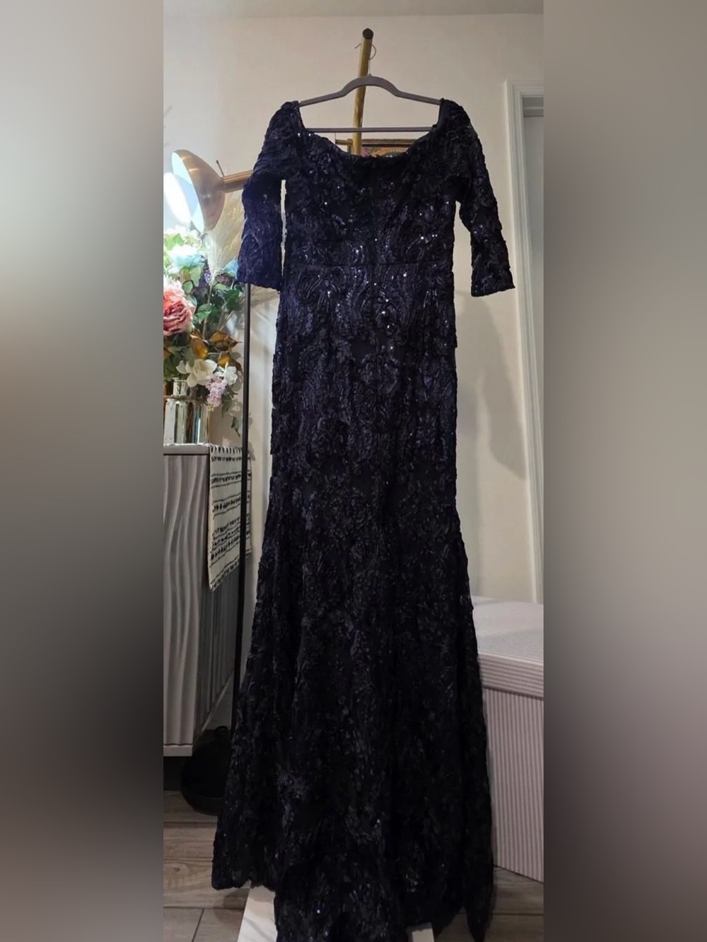 Xscape Off The Shoulder Gown Size 16W NWT. Navy. Runs small. Sequin & Soutache. - Picture 5 of 5
